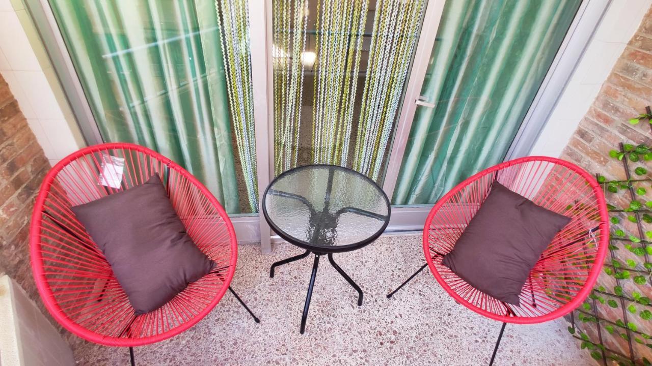 Nice Apartment Near The Port Of Santa Pola Buitenkant foto