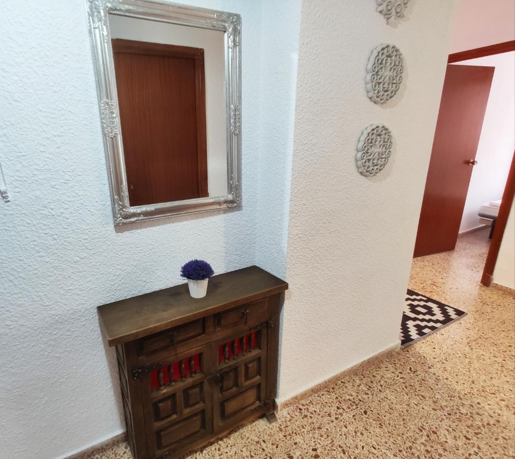 Nice Apartment Near The Port Of Santa Pola Buitenkant foto