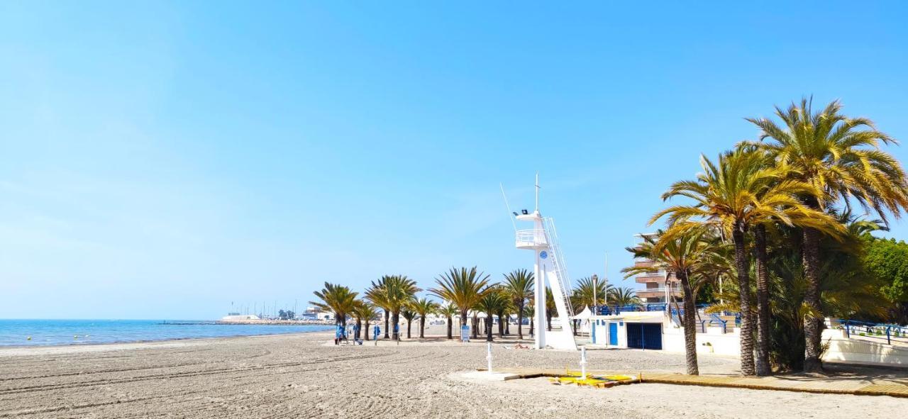 Nice Apartment Near The Port Of Santa Pola Buitenkant foto
