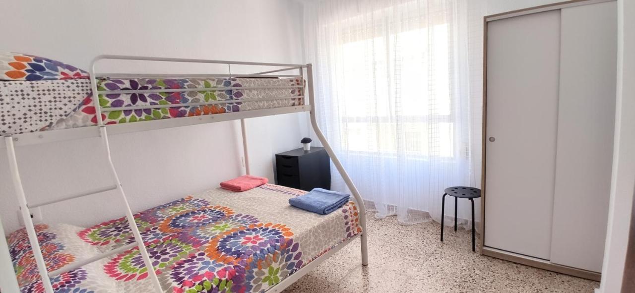 Nice Apartment Near The Port Of Santa Pola Buitenkant foto