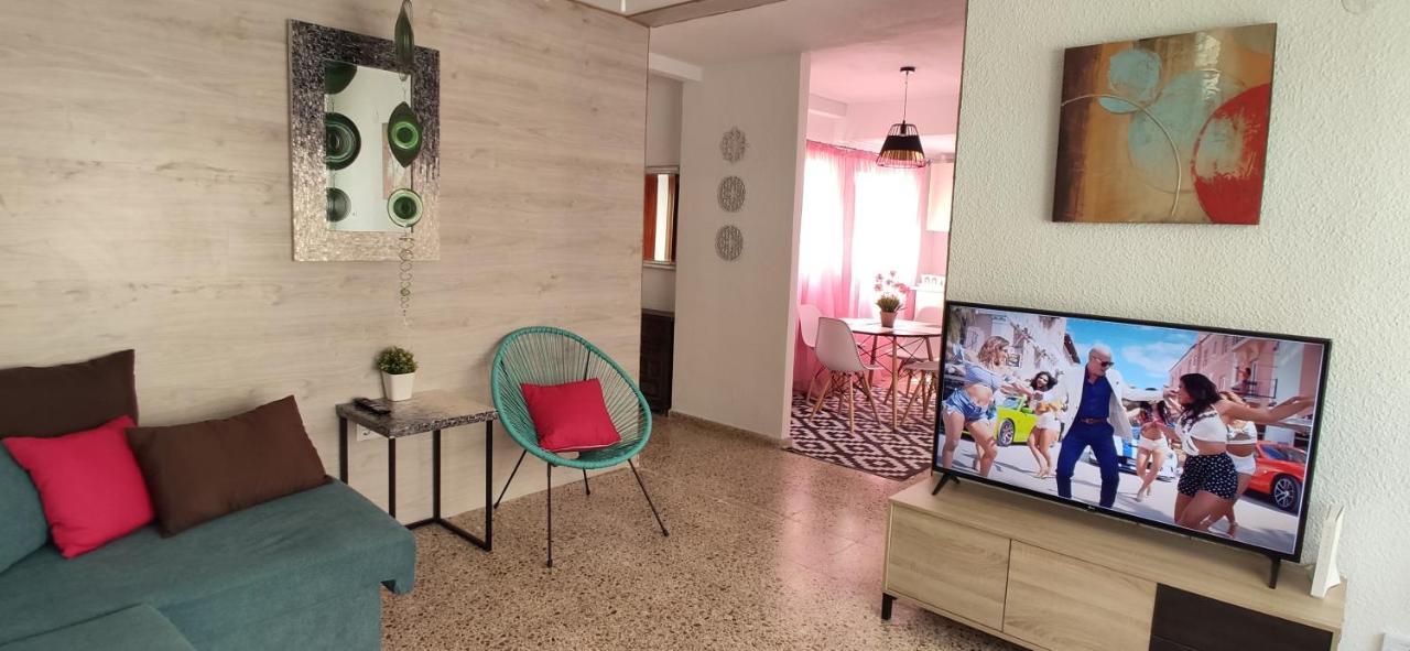 Nice Apartment Near The Port Of Santa Pola Buitenkant foto